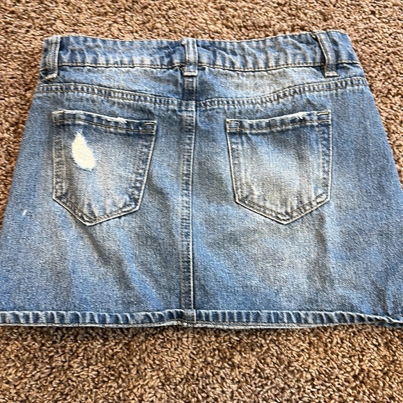 2 Jean skirts - Picture 7 of 8